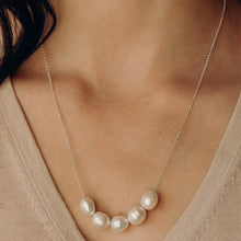 Cargar imagen en el visor de la galería, Colgante 1900