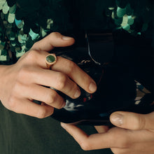 Cargar imagen en el visor de la galería, Signet Nácar 1883