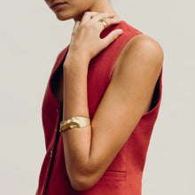 Cargar imagen en el visor de la galería, Pulsera plissé de plata bañada en oro para mujer